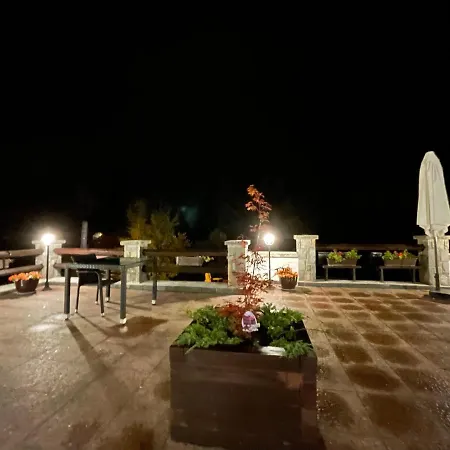 Vila Terase 4*