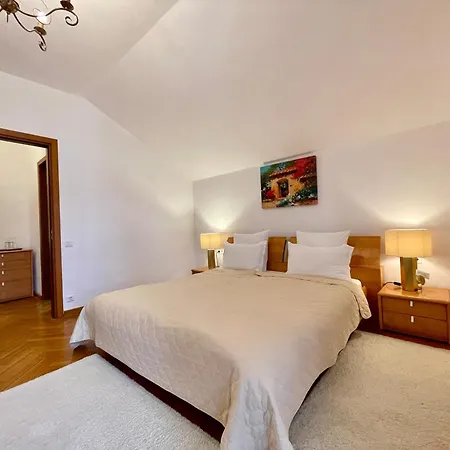 Vila Terase 4*
